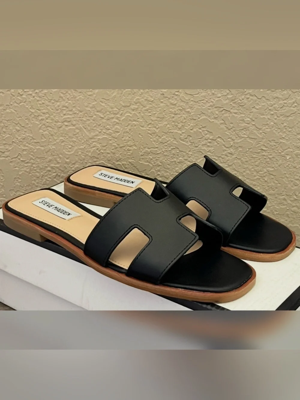 Steve Madden Hadyn Women’s Black Color Sandals Size-7.5